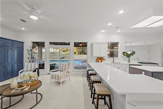 Foto del edificio - 2600 Cedarwood Ct