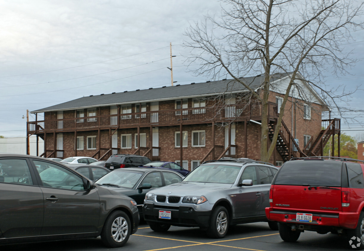 Building Photo - East Merry Street Apartments