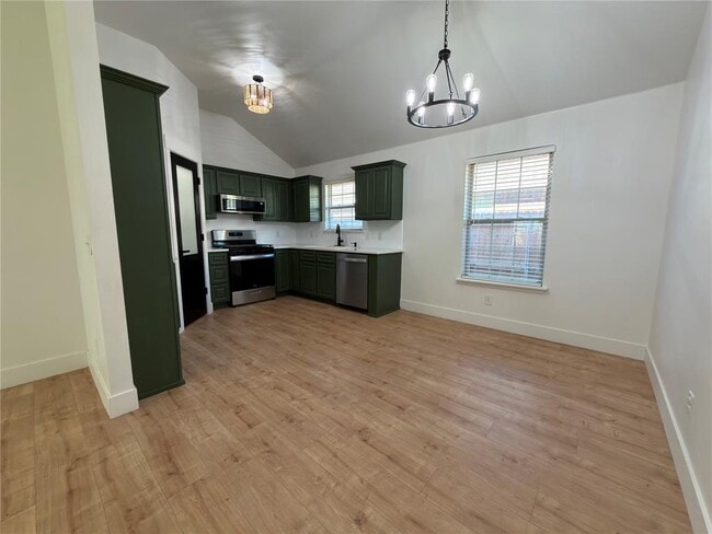 Building Photo - 5705 Marblewood Dr