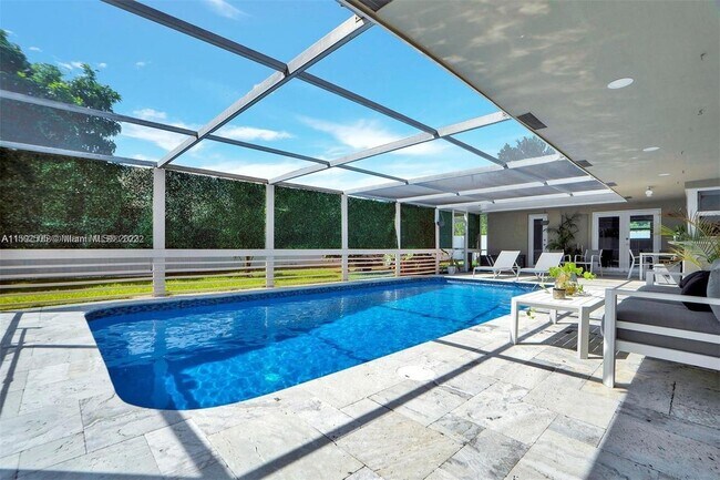 Foto del edificio - 4560 NW 6th Ct