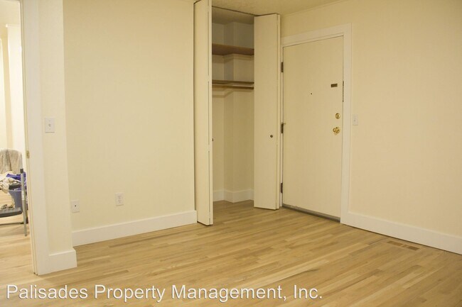 Foto del edificio - 2123 NE Halsey St