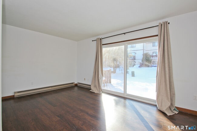 Building Photo - 29 Salmon Run