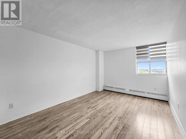 Building Photo - 2645-2645 Kipling Ave