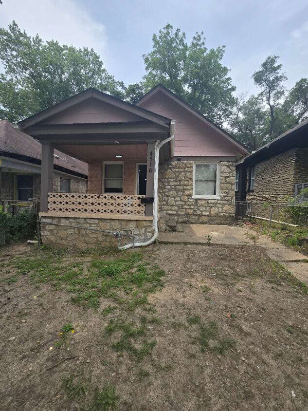 Foto principal - 4516 Olive St