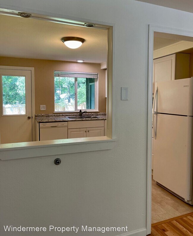 Foto del edificio - 2 br, 1 bath House - 781 High School Road