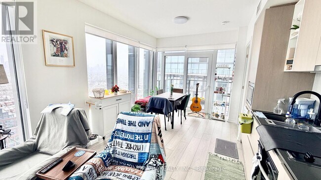 Photo du bâtiment - 1285 Dupont St