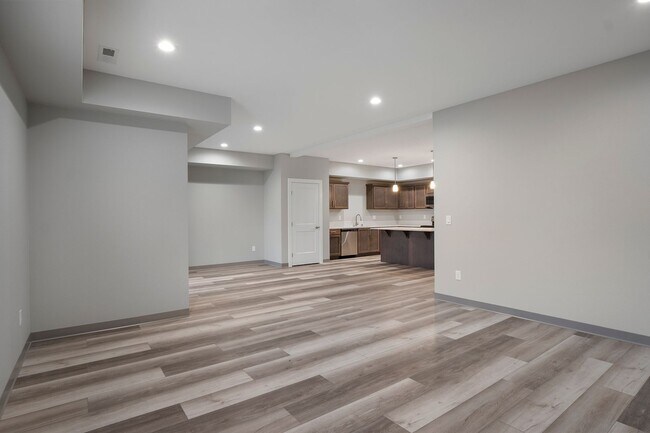 Foto del edificio - 1719/1721 N Manifold Ln