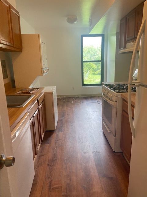 Building Photo - 106 Duvall Ln