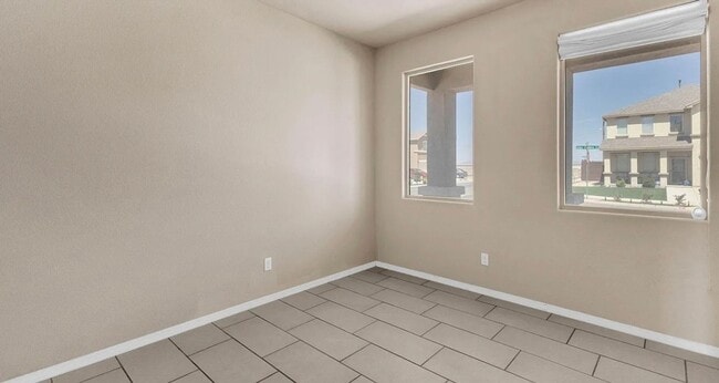Building Photo - 3800 Loma Caldera