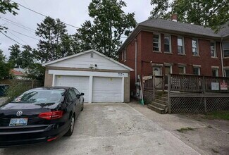 Building Photo - 202 E Barker Ave