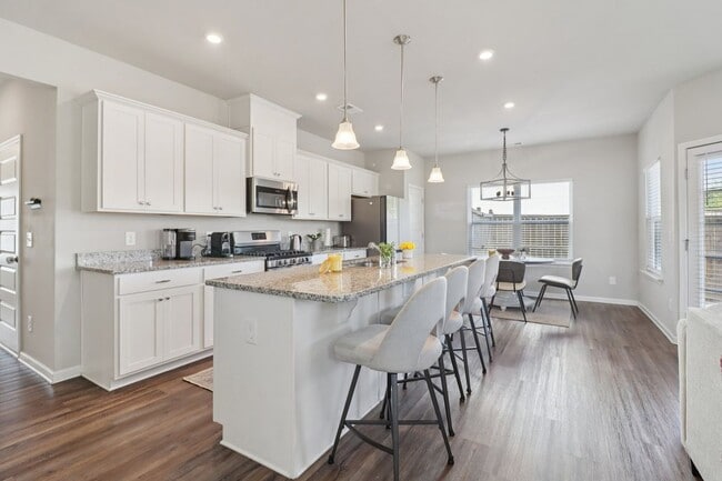 Building Photo - 3890 Clarington Dr