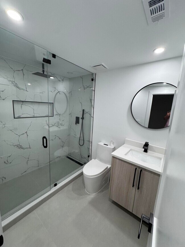 Foto del edificio - 1133 SW 11th St