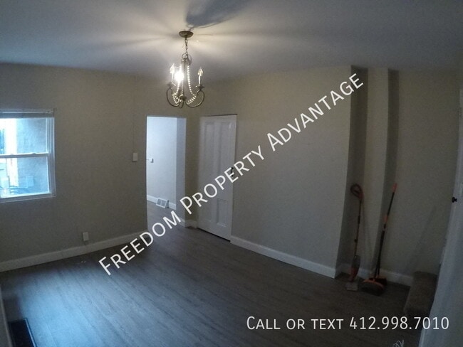 Building Photo - 1014 Bingham St