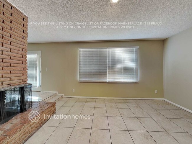 Building Photo - 5746 N 41st Dr