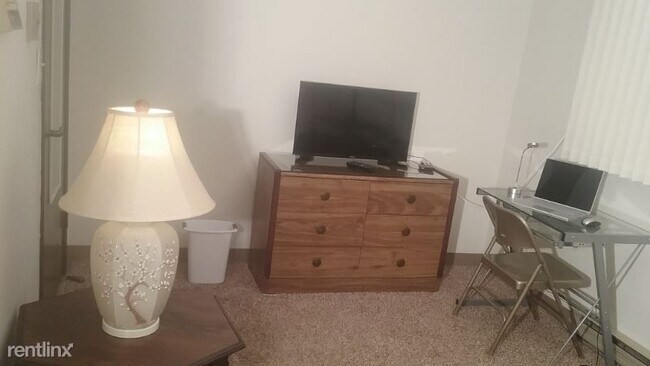 Foto del edificio - 1 br, 1 bath House - 18316 - 1st Ave NE