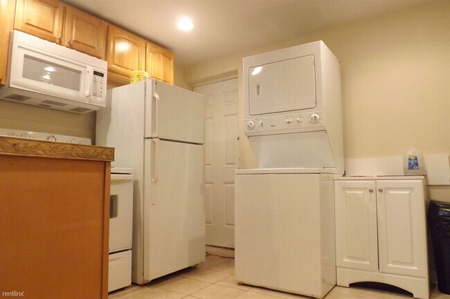 Foto del edificio - 4 br, 4 bath House - 2226 N SYDENHAM ST Un...