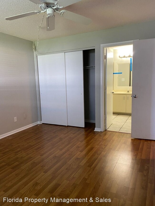Building Photo - 2 br, 2 bath House - 6033 34th Street W Ap...