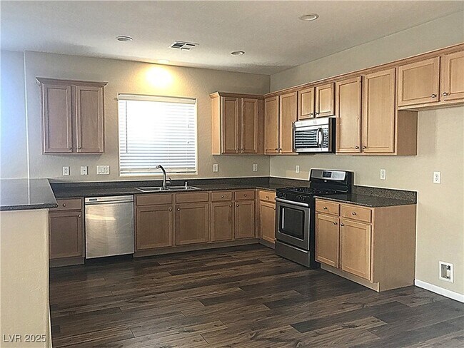 Foto del edificio - 183 Rolling Fields Ct