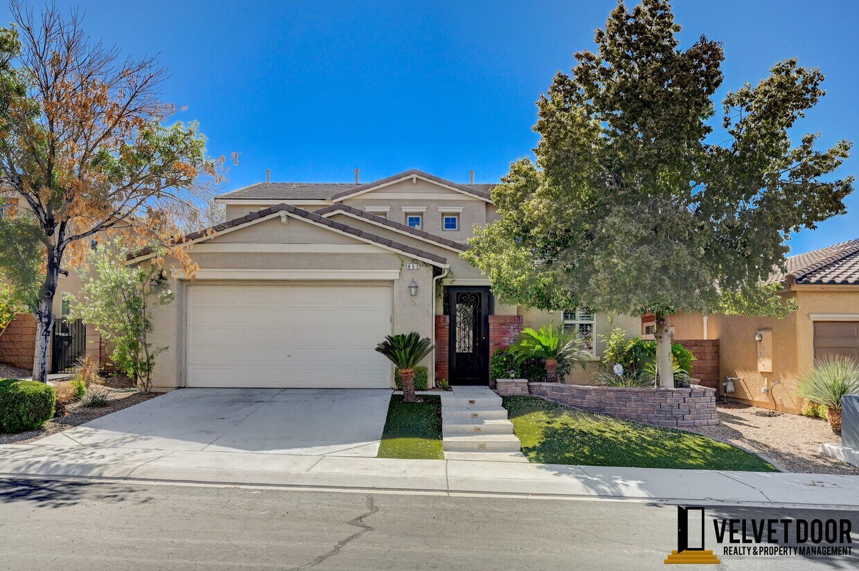 Foto principal - 853 Middle Valley St