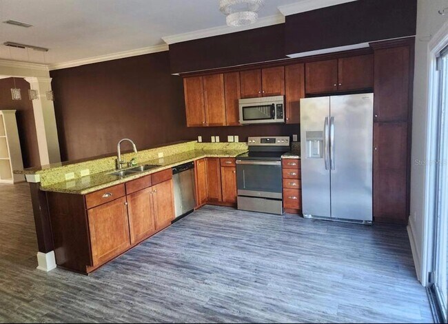 Foto del edificio - 812 St Michael St