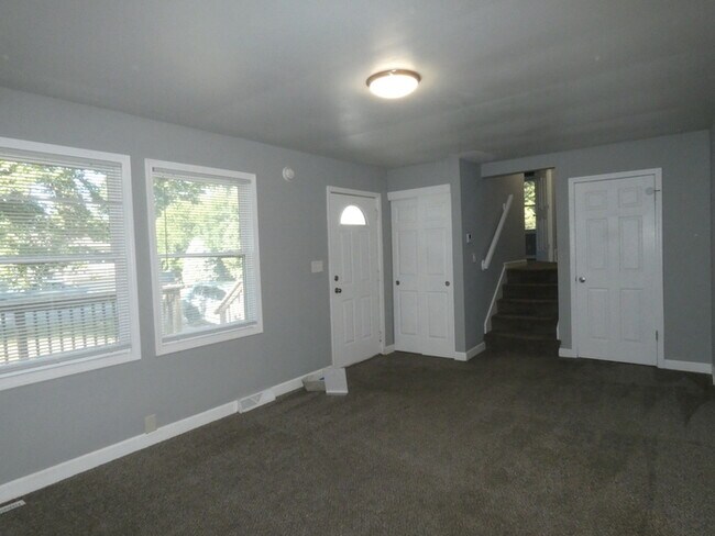 Foto del edificio - Home in Park Hill School District!