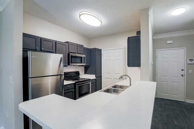 Building Photo - Villas at Princeton Lakes