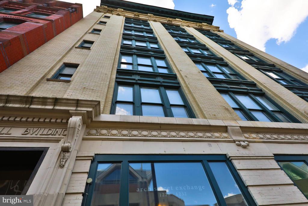 Foto principal - 1228 Arch St