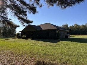 Building Photo - 11365 AR-237
