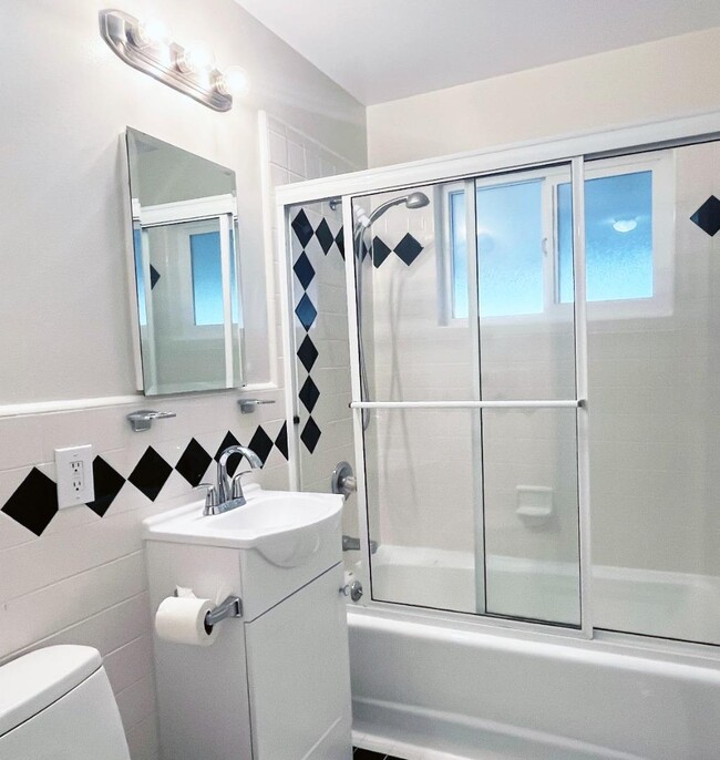 Foto del edificio - 519 Drucilla Dr