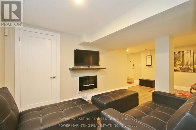 Photo du bâtiment - 835 Montréal Rd