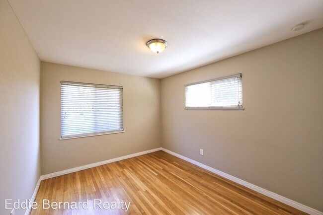 Building Photo - 4 br, 3 bath House - 17217 Tiara St.