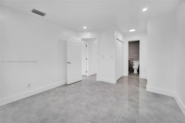 Foto del edificio - 8101 SW 14th Ter