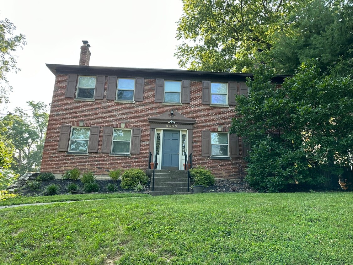 4403 Erie Ave Unit 3, Cincinnati, OH 45227 Apartments in Cincinnati, OH