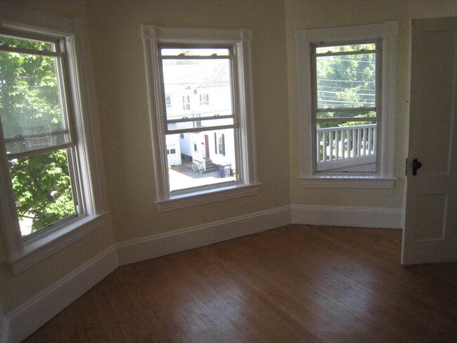 Building Photo - 39 S Union St