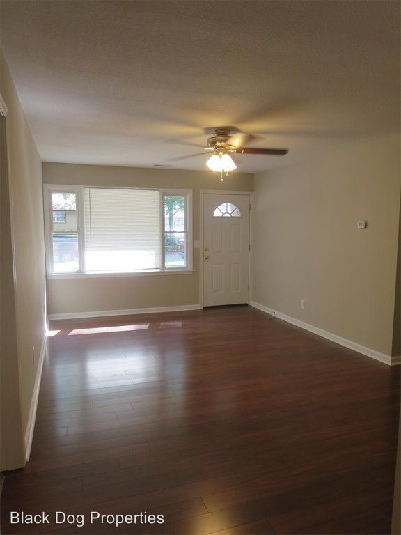 Building Photo - 4 br, 3 bath House - 1419 Hillcrest Dr.
