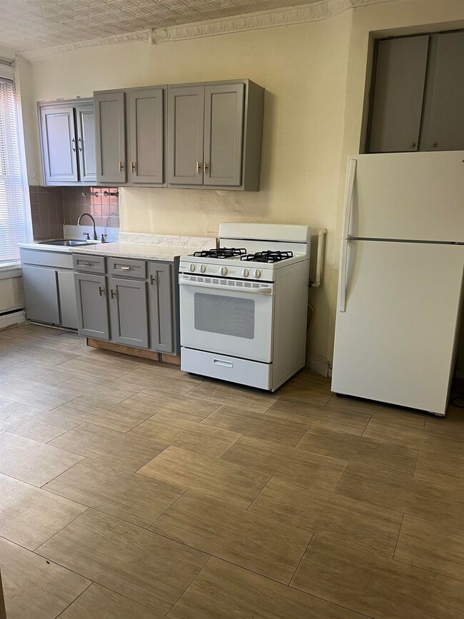 Foto del edificio - 527 Willow Ave