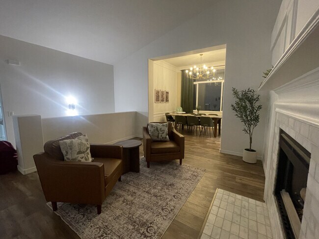 Foto del edificio - 1267 E Hickenlooper Way