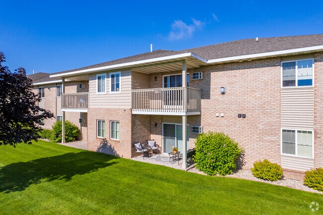 Foto del edificio - Elm Grove Apartments