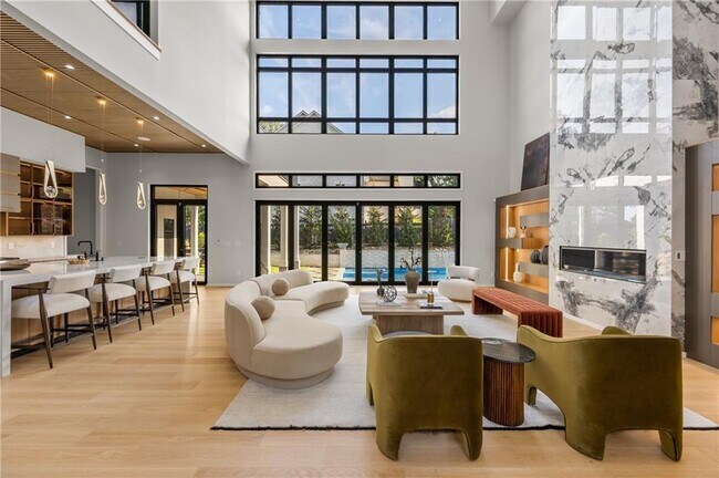 Foto del edificio - 4232 Edgewood Ct