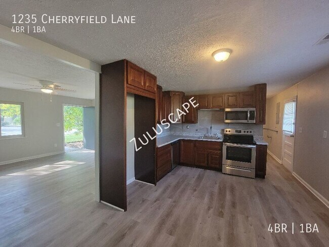 Foto del edificio - 1235 Cherryfield Ln