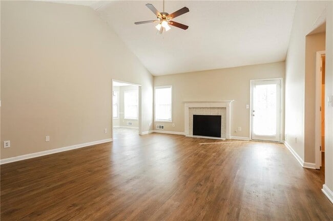Foto del edificio - 516 Owens Springs Ln