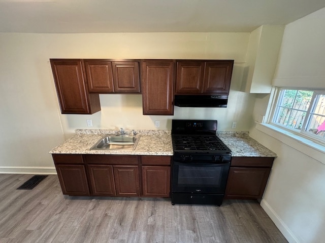 Kitchen - 543 Ruby St