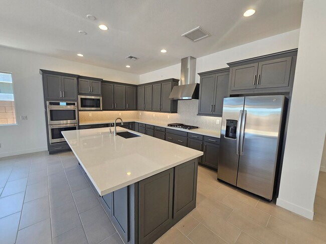 Foto del edificio - Beautiful and spacious