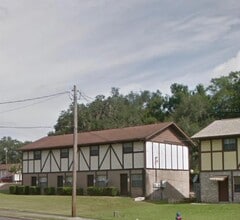 Building Photo - 1422 NE 17th Ave