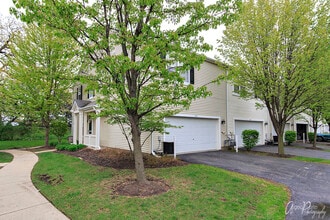 Building Photo - 519 Lakeside Ct