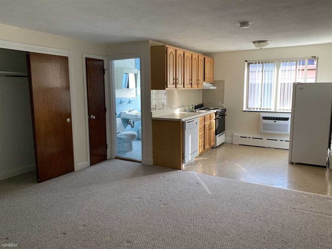 15 Chester St Unit Apt 2F, Cambridge, MA 02140 Room for Rent in