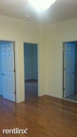 Primary Photo - 2385 27th St