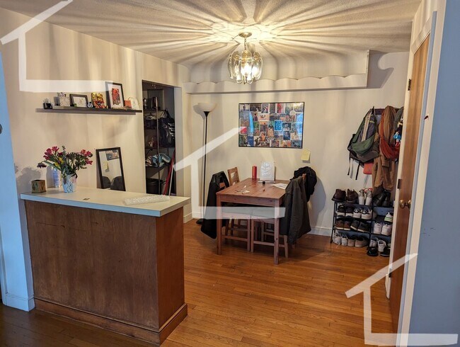 Foto del edificio - HOT BRIGHTON LISTING!!!!