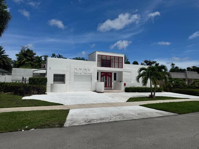Foto del edificio - 3731 N 55th Ave