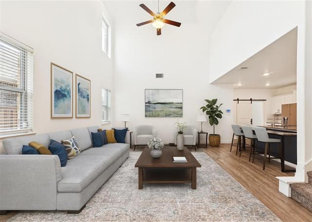 Building Photo - 2145 Barx Dr